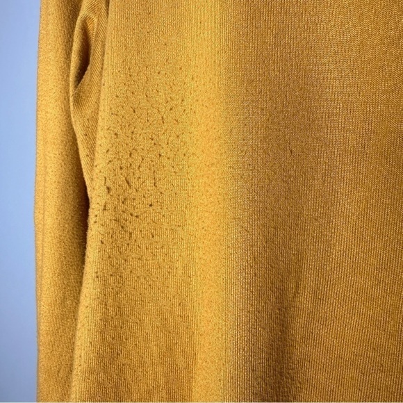 American Eagle Gold crewneck tshirt - Picture 3 of 5